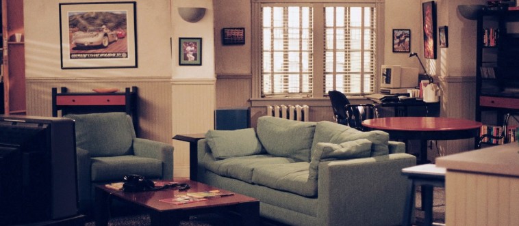 Let's serve up our first slice of TV history: which legendary sitcom called this memorable set home?